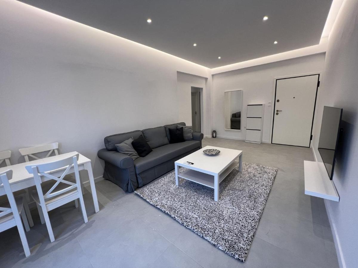Comfy Apartment In Nea Smirni 아테네 외부 사진