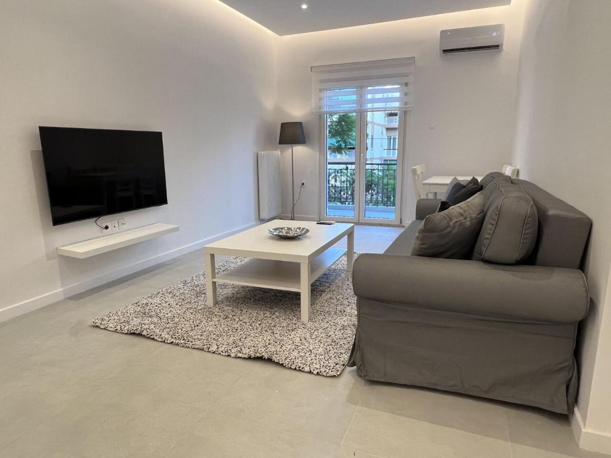 Comfy Apartment In Nea Smirni 아테네 외부 사진